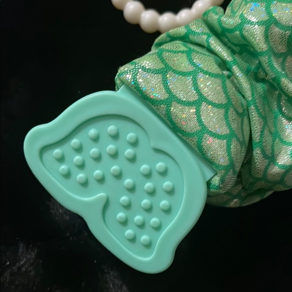 Disney Princess Ariel Plush Toy and Book Set Crinkle Teether - Picture 10 of 11